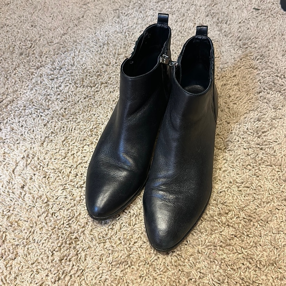 Ivanka trump boots